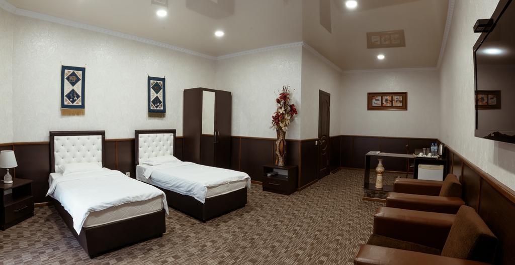 Grand Hotel Бишкек Экстерьер фото